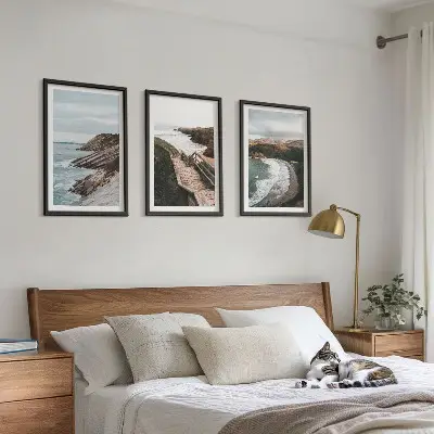 Billedvæg med kysttema udsigt over klipper og strandlandskaber