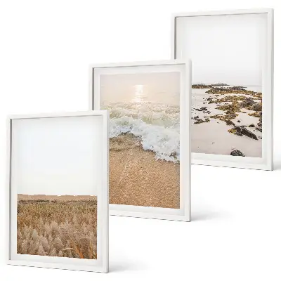Triptykon med strandbølger og sten med ramme i sommertema