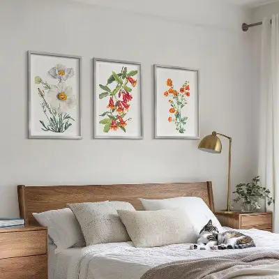 Triptykon billeder med ramme med retro blomsterarrangementer