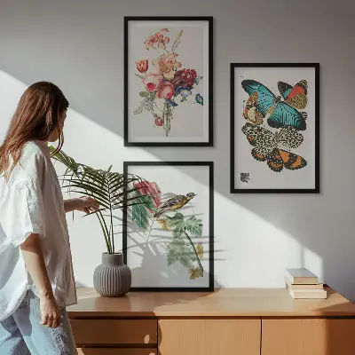 Billedsæt til soveværelset med blomster, sommerfugle og fugle i pastelnuancer