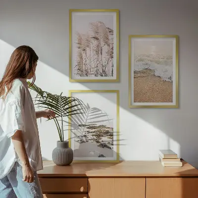 Billedsæt til soveværelset med motiv af strandgræs, bølger og sten i boho-stil