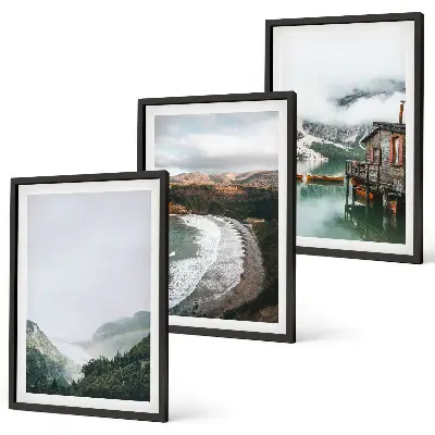 Billedvæg inspiration med motiver af bjerge, strand, skyer og vand