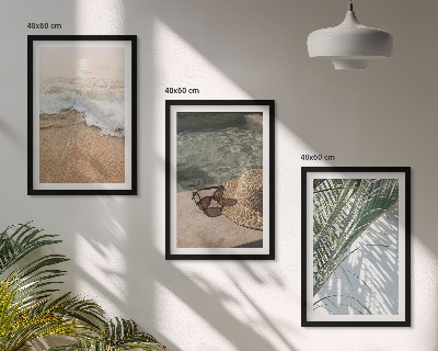 Triptykon billeder med ramme Vand strandhat solbriller