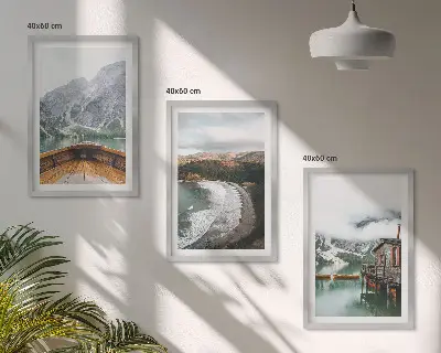 Billedsæt til soveværelset med motiv af bjerge, sø, båd og strandlandskab