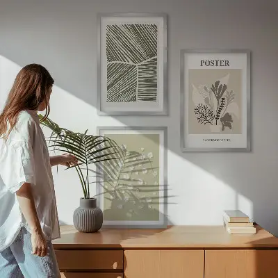 Triptyk med plantemotiver dæmpede farver med ramme