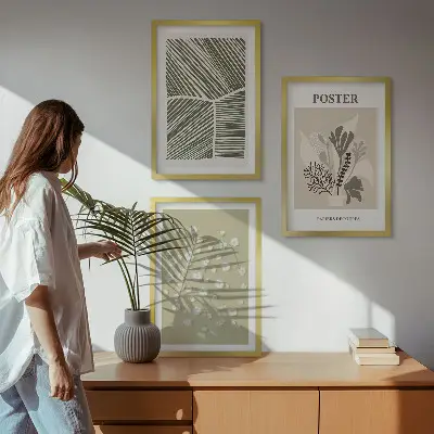 Triptyk med plantemotiver dæmpede farver med ramme