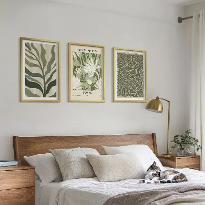Billedvæg med plantemønstre boho dekorationer til inspiration