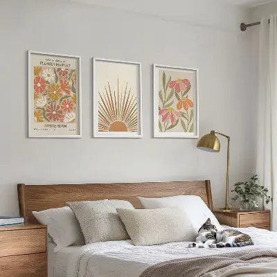 Billedsæt til soveværelset med pastel solblomster