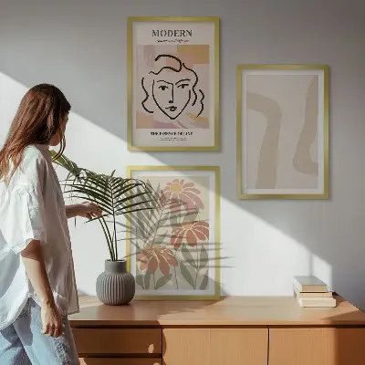 Billedsæt til soveværelset med moderne abstrakt kvinde-motiv