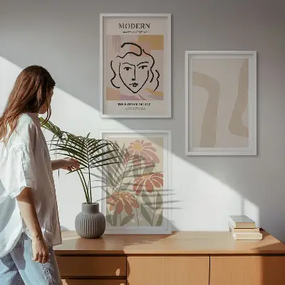Billedsæt til soveværelset med moderne abstrakt kvinde-motiv