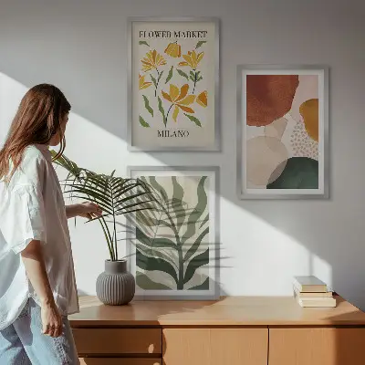 Billedvæg med blomsterabstrakte former inspiration til din billedvæg