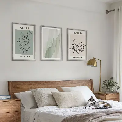 Billedsæt til soveværelset motiver af blomster i en moderne vase