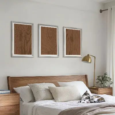 Billedsæt til soveværelset med minimalistisk motiv af træbark