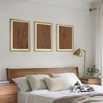 Billedsæt til soveværelset med minimalistisk motiv af træbark