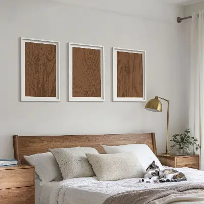 Billedsæt til soveværelset med minimalistisk motiv af træbark