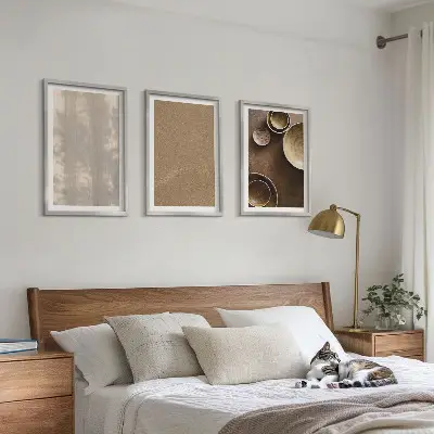Billedvæg med minimalistiske teksturstrukturer inspiration til din indretning