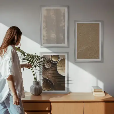 Billedvæg med minimalistiske teksturstrukturer inspiration til din indretning