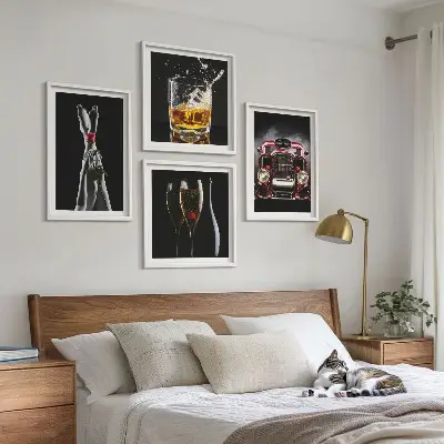 Billedsæt med rose-motiv vindistribueret kvindeben med ramme