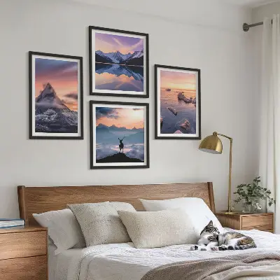 Billedvæg med landskaber, bjerge og søer til ophæng over sofaen med Jelen-motiv