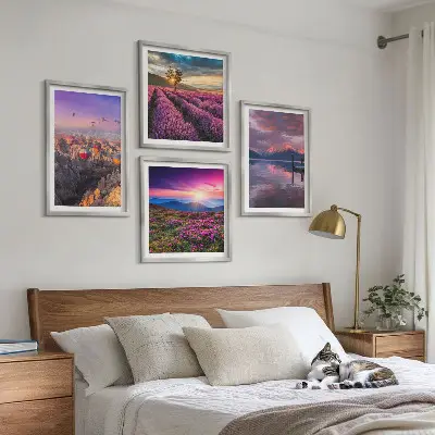 Solnedgang i lavendelmarker billedvæg til ophæng over sofaen