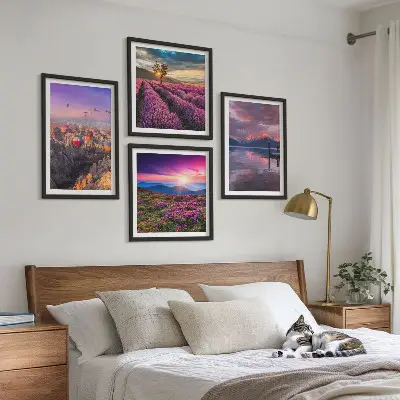 Solnedgang i lavendelmarker billedvæg til ophæng over sofaen