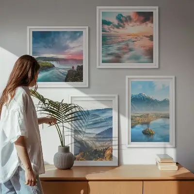 Billedvæg med bjerglandskaber og vandfald til ophæng over sofa