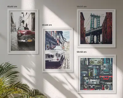 Billedvæg over sofa med retro motiv af gamle biler i Brooklyn