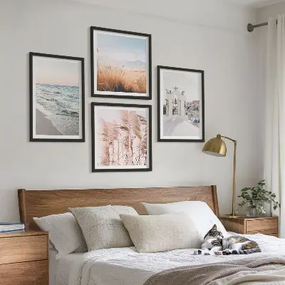 Billedsæt med ramme med motiver af planter, havbølger, udsigt og huse