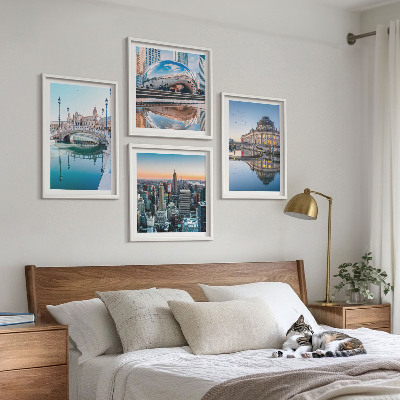 Billedvæg over sofa Arkitektur af byer på vandet