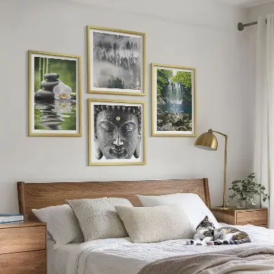 Billedvæg med Buddha og natursten motiv til ophæng over sofa