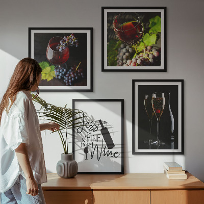 Billedsæt med ramme Glas vin med druer og indskrift