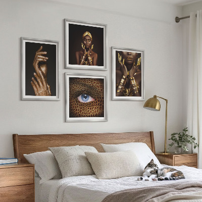 Billedvæg over sofa Kunstneriske portrætter af kvinder