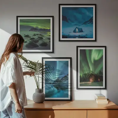 Billedsæt med ramme vinterlandskaber med aurora og bjerge
