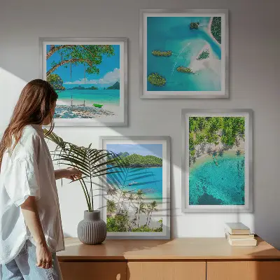 Billedsæt med ramme med motiv af strande, palmer og krystalklart vand