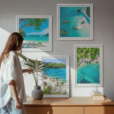 Billedsæt med ramme med motiv af strande, palmer og krystalklart vand