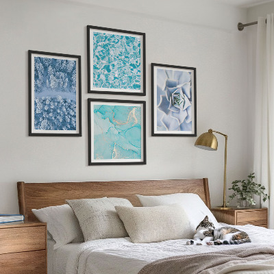 Billedvæg over sofa Vinterskov Blå Blomst