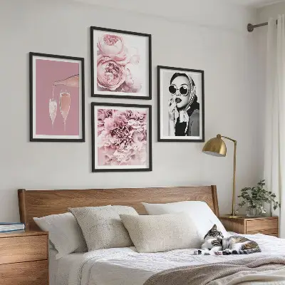 Blomsterplakat med pæoner og roser billedsæt med ramme