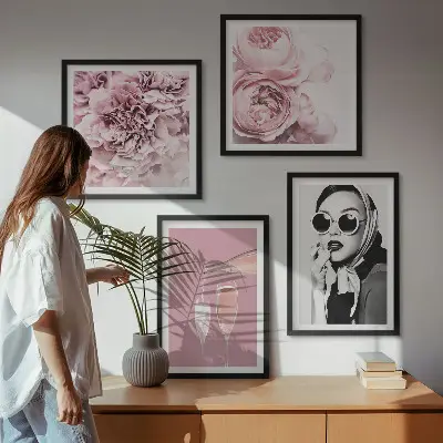 Blomsterplakat med pæoner og roser billedsæt med ramme