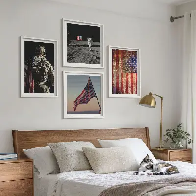 Billedvæg med amerikanske symboler USA flag motiv til over sofaen