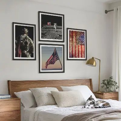 Billedvæg med amerikanske symboler USA flag motiv til over sofaen