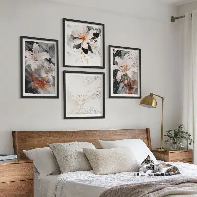 Billedsæt med ramme blomster med hvidt og sort marmordesign