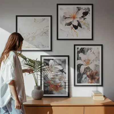 Billedsæt med ramme blomster med hvidt og sort marmordesign