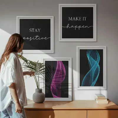 Billedvæg over sofa med neonlinjer i bølgemønster