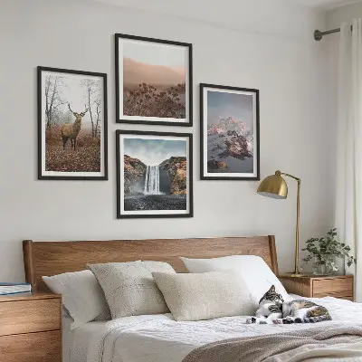 Billedvæg Vilde landskaber med bjerge og hjorte til ophængning over sofa