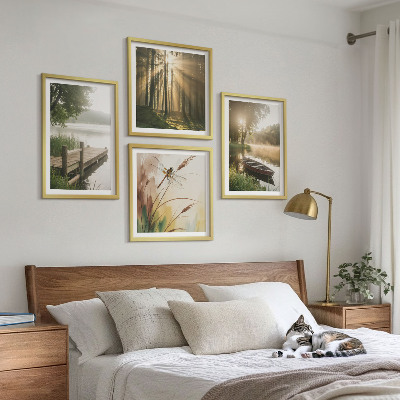 Billedvæg over sofa Sø, skov, båd, morgentåge
