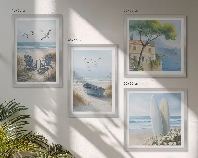 Billedvæg over sofa med motiv af strandbrætter, surfbåd og fugle