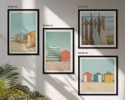 Farverige strandhuse billedvæg til over sofaen