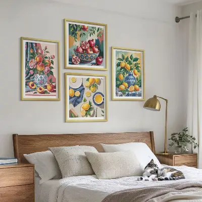 Blomster og frugt i vaser billedvæg til ophæng over sofaen