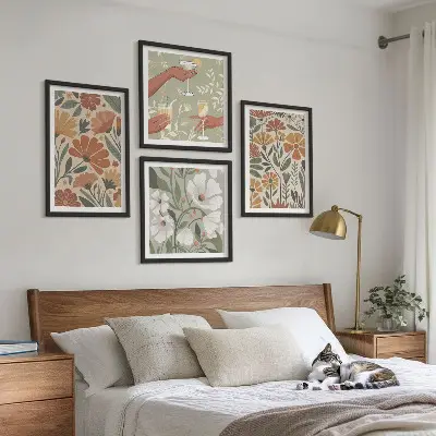 Billedsæt med ramme med motiv af blomstermønstre i orange og grøn