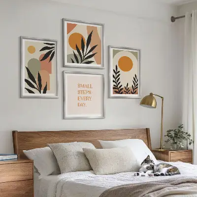 Abstrakte plantemotiver billedvæg til over sofaen